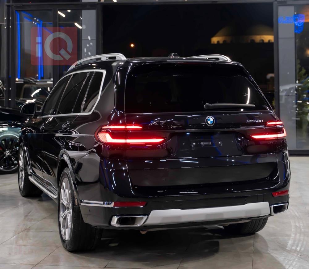 بي ام دبليو X7